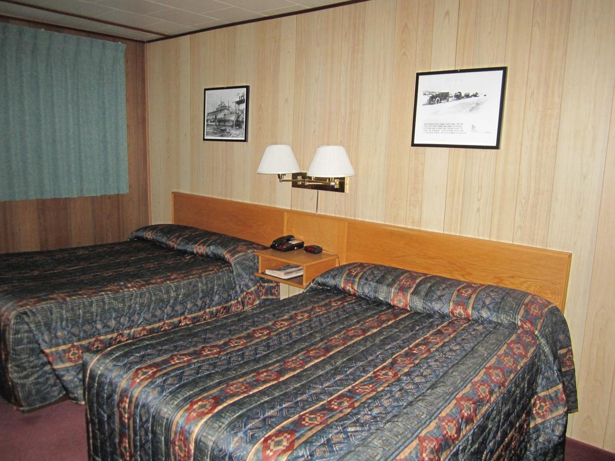 Airport Chalet Hotel Whitehorse Luaran gambar