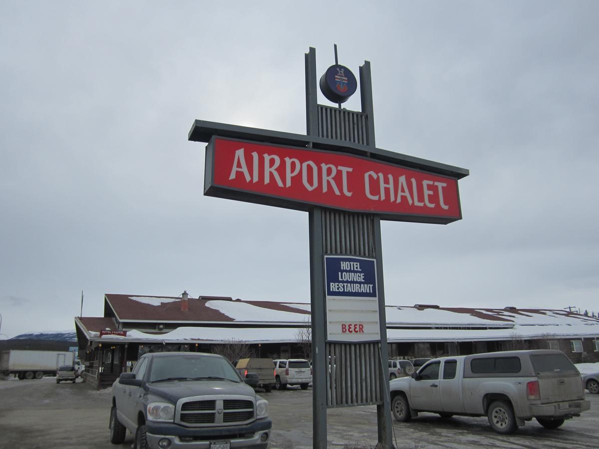 Airport Chalet Hotel Whitehorse Luaran gambar