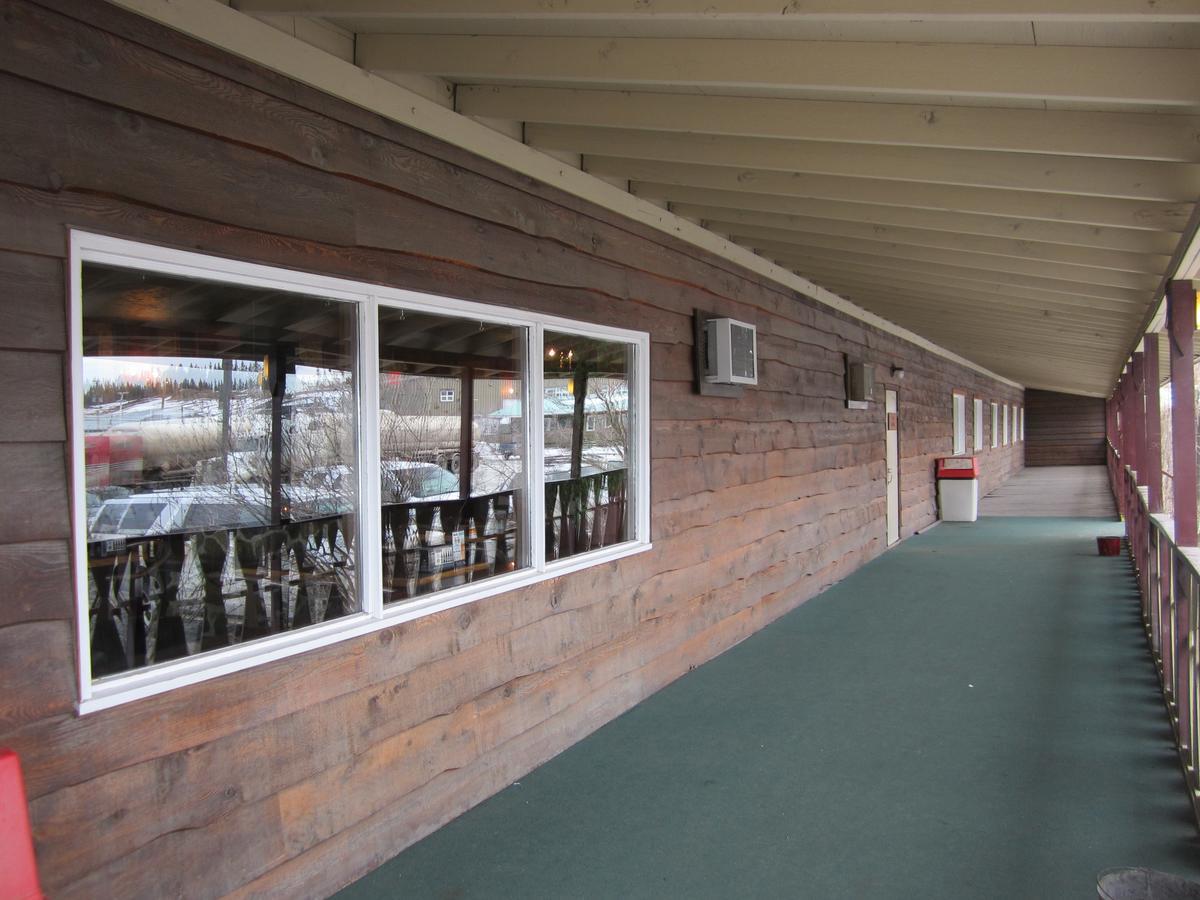 Airport Chalet Whitehorse Luaran gambar