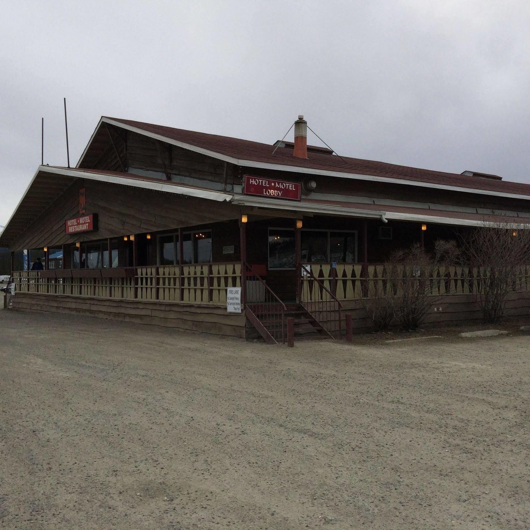 Airport Chalet Hotel Whitehorse Luaran gambar