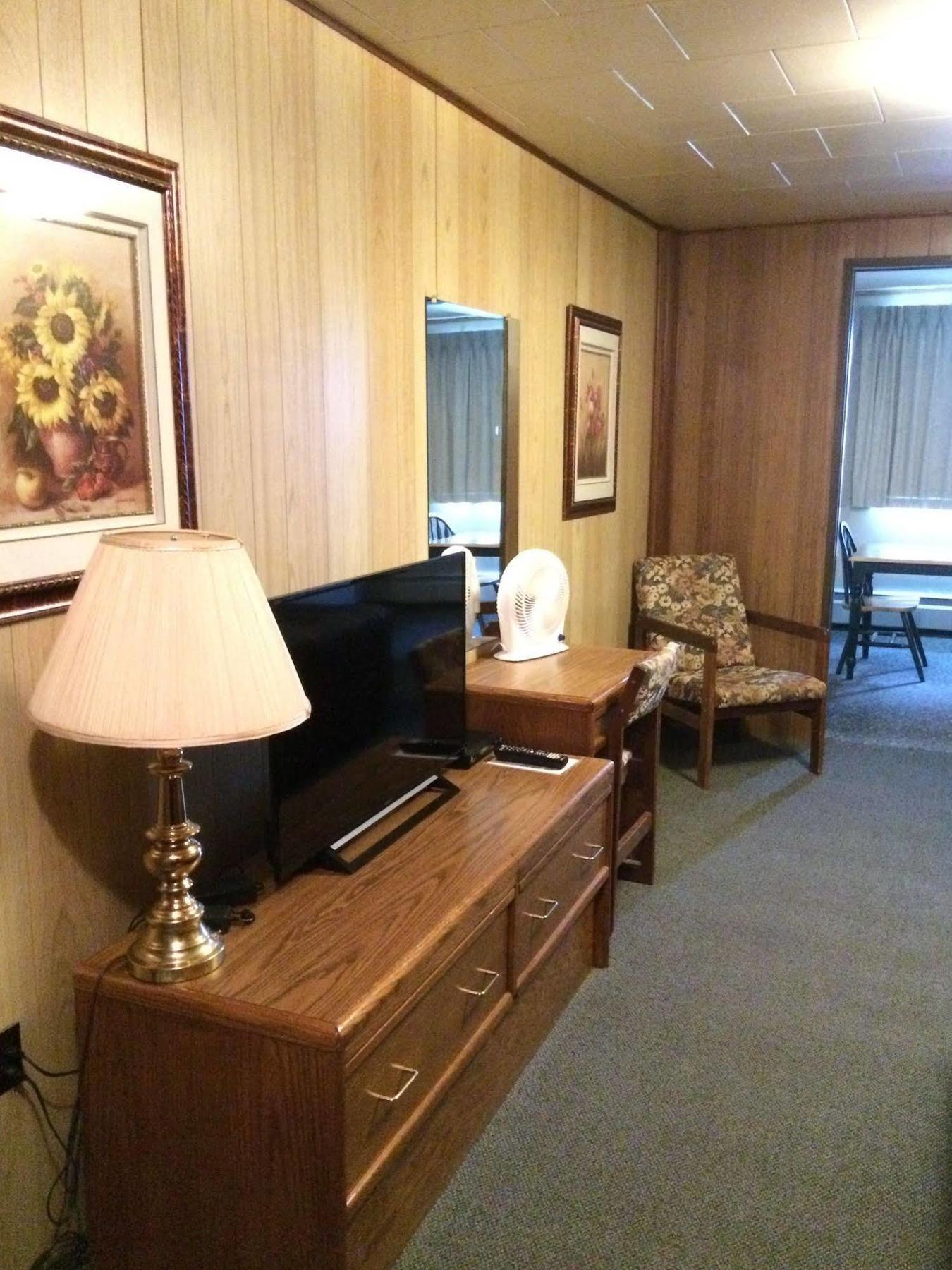 Airport Chalet Whitehorse Luaran gambar