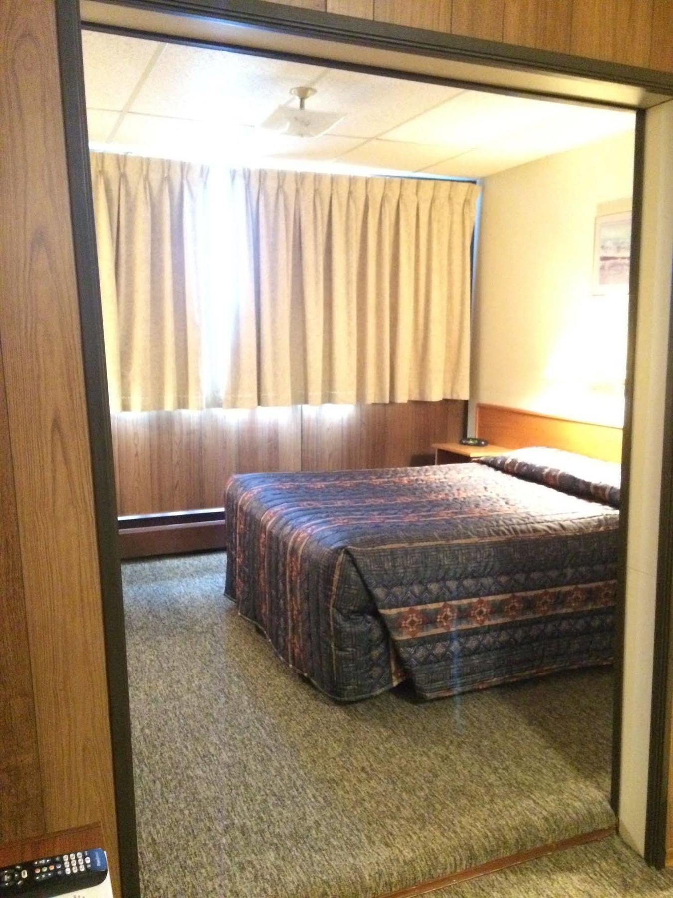 Airport Chalet Whitehorse Luaran gambar